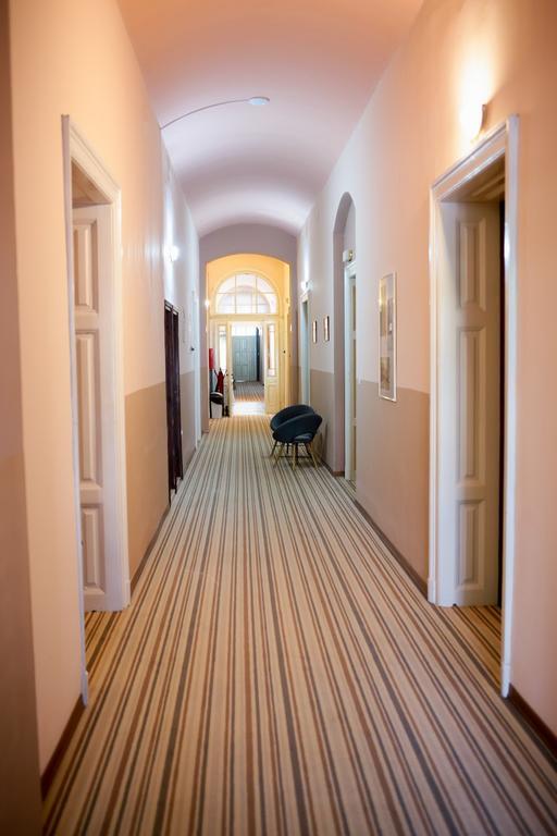 Hotel Veli Joze Pula Exterior photo